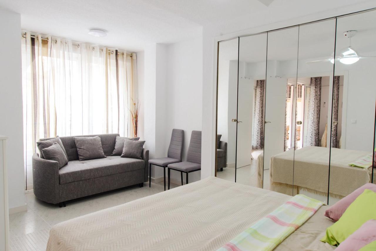 Holiday Suite Playa Del Cura Torrevieja Exterior foto
