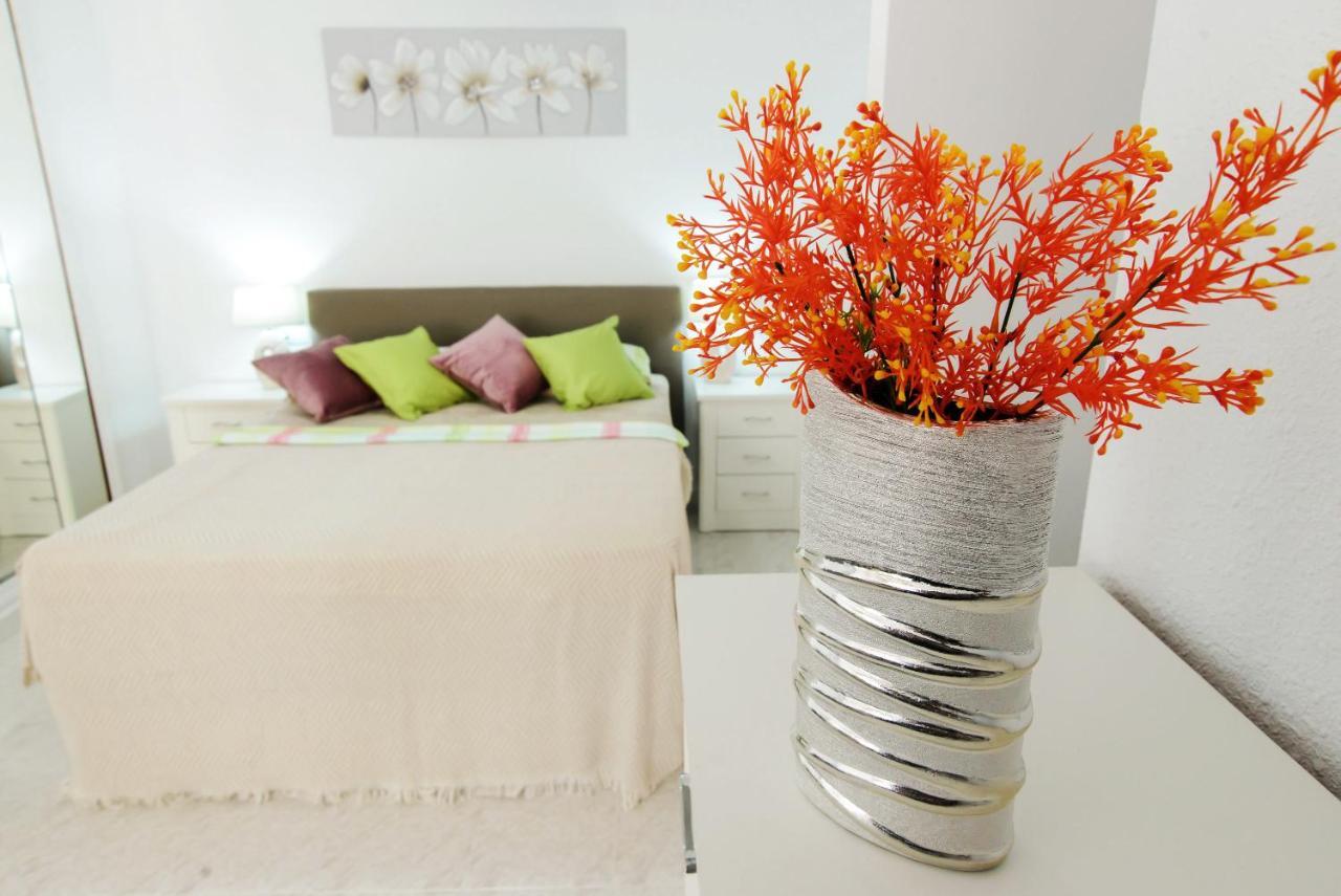 Holiday Suite Playa Del Cura Torrevieja Exterior foto
